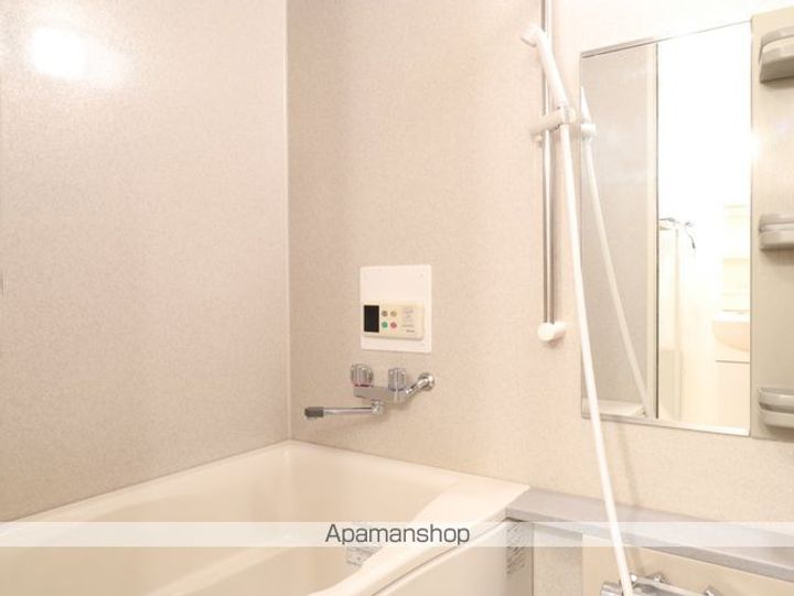 ライジング泉コート2の風呂