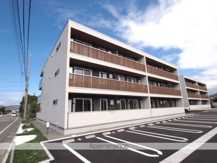 COUR18高宮Wの外観