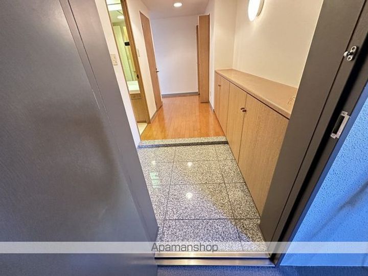 ガーデンテラス函館(GARDEN TERRACE 函館)の玄関