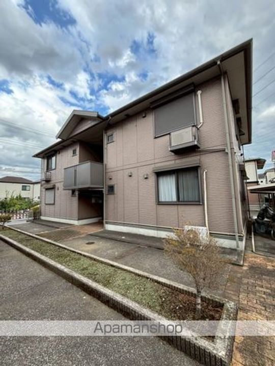 ピエルテル 六番館の外観