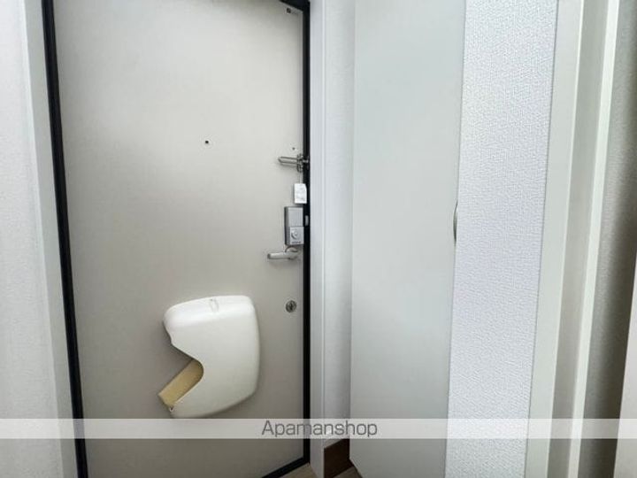 コレスポンド大野206の玄関