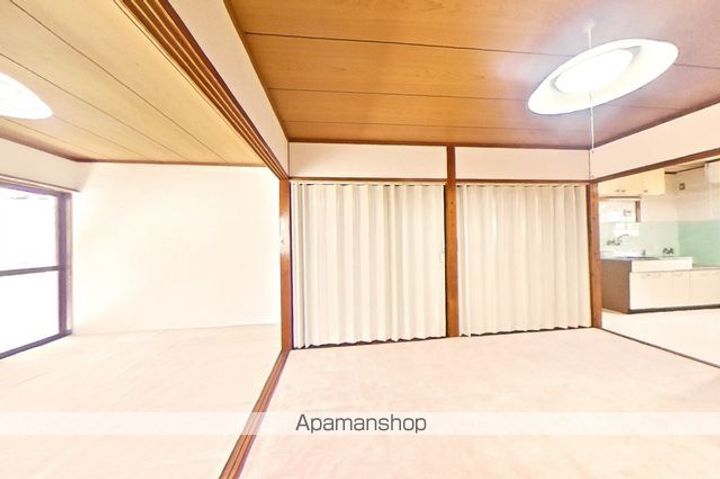 高知県高知市神田の賃貸アパートの内装