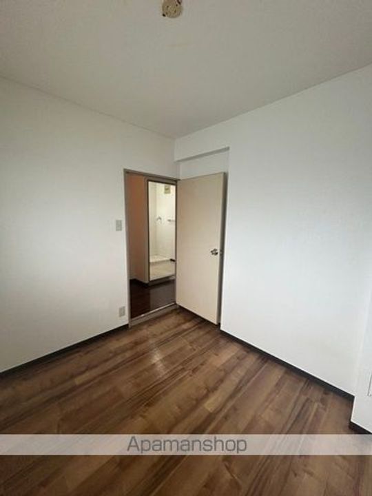 エステートハイツの居間