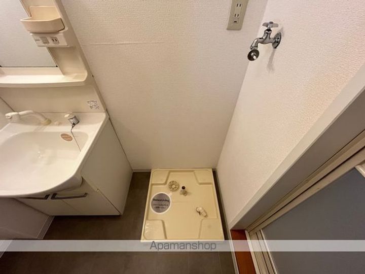 滋賀県湖南市菩提寺北1丁目の賃貸アパートの内装