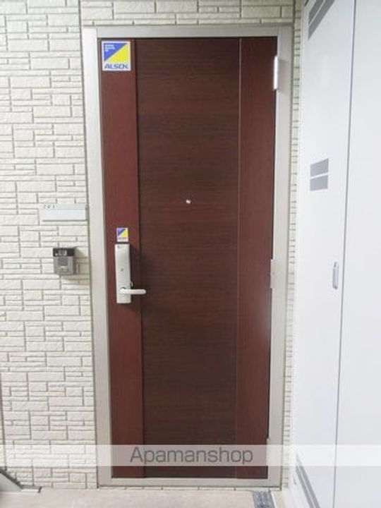 ミリール GOTOの玄関