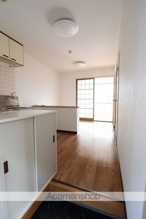 福島県郡山市桑野2丁目の賃貸アパートの内装