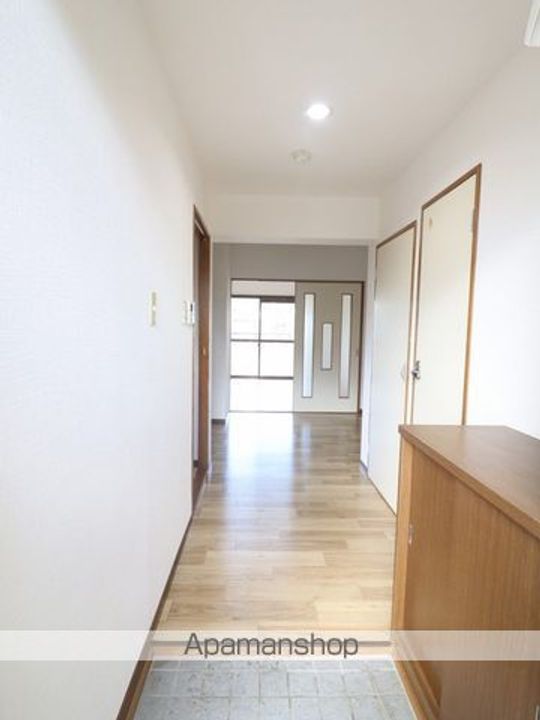 福島県郡山市山根町の賃貸マンションの内装