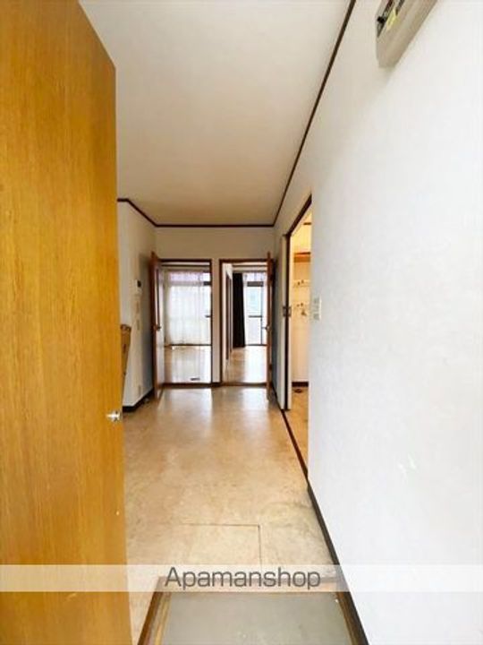 グローバルKYの内装