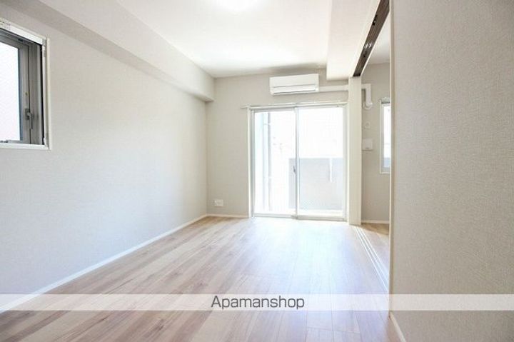 フェリシエ久留米502の居間