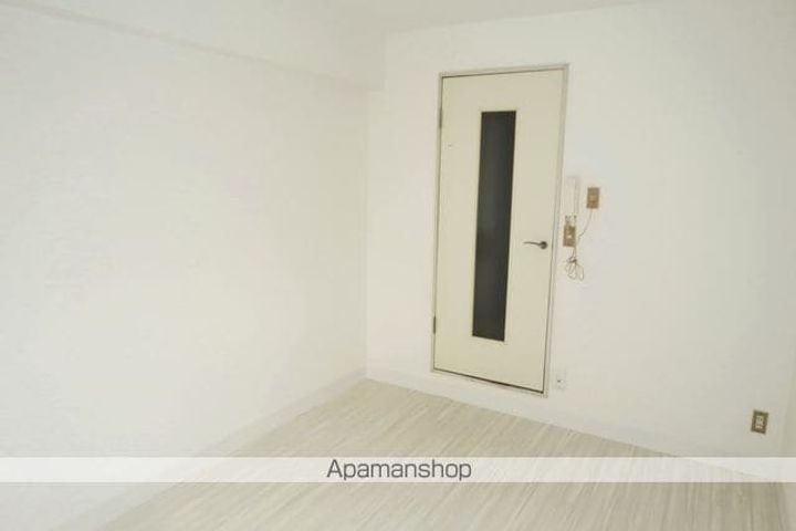 埼玉県飯能市大字岩沢の賃貸マンション104の内装