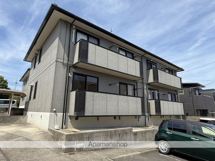 ジュネス梨子ノ木 弐番館102の外観