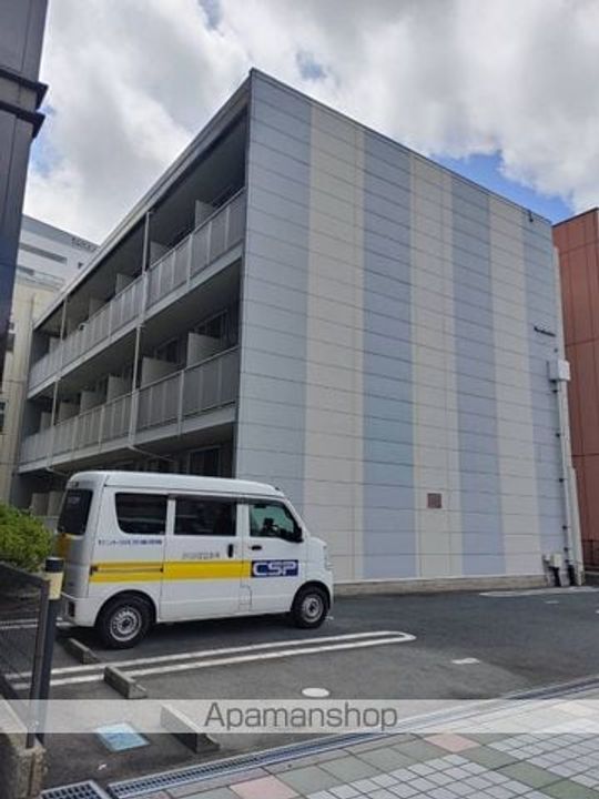 レオパレス新町の外観