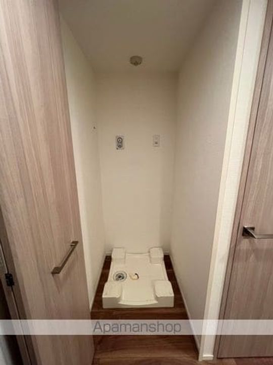 東京都中野区白鷺1丁目の賃貸マンションの内装