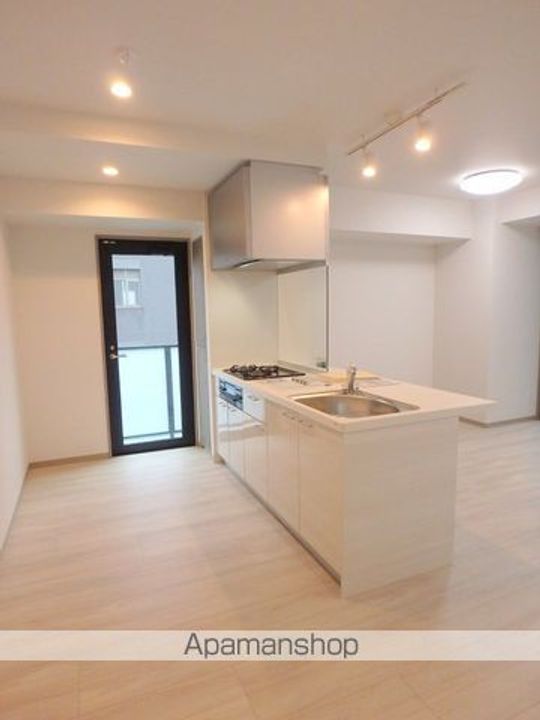 神奈川県横浜市青葉区榎が丘の賃貸マンションのキッチン