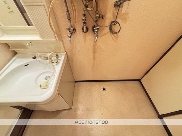 メイプルハイム美原102の内装