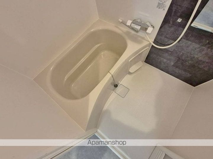 大阪府大阪市都島区都島中通3丁目の賃貸マンションの内装