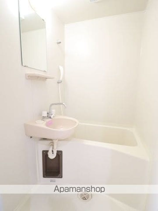 福島県郡山市安積町日出山字一本松の賃貸アパートの風呂