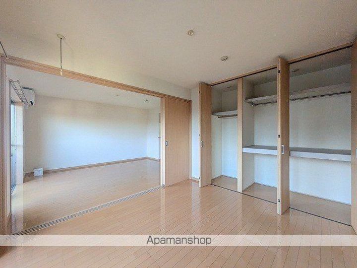 シャンフレーズの内装