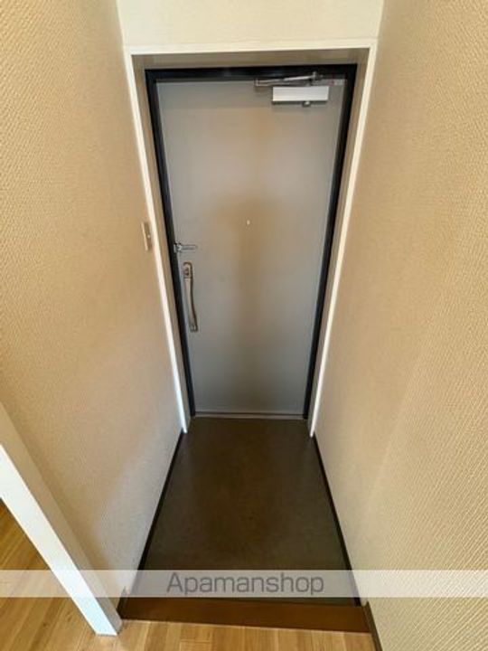 パレ ロイヤルビルの玄関