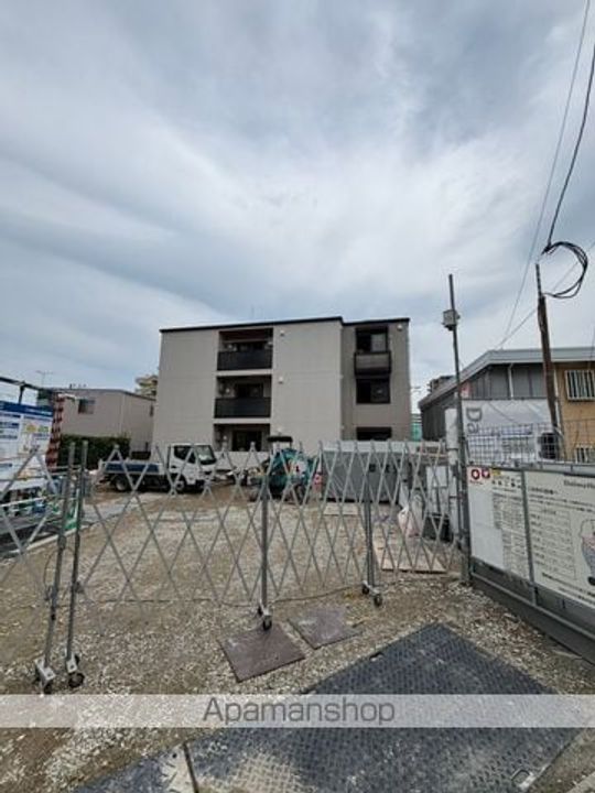 トリシア 東大利の外観
