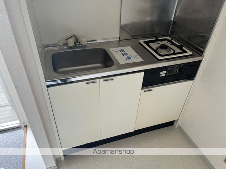 トゥインクルコート誠顕のキッチン