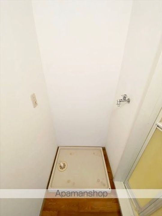 ウエストパレス B棟の内装