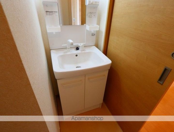 ロイヤルハイム明野新町I202の内装