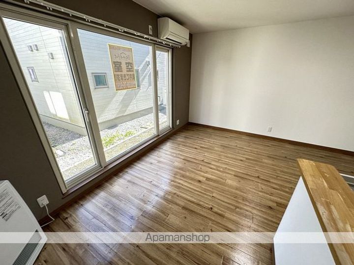 メゾンドアトール時任102の内装