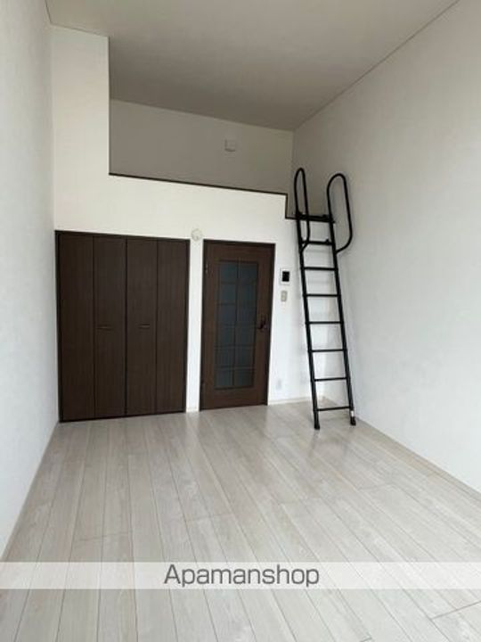 ホワイトキャッスル遠見塚9番館の内装