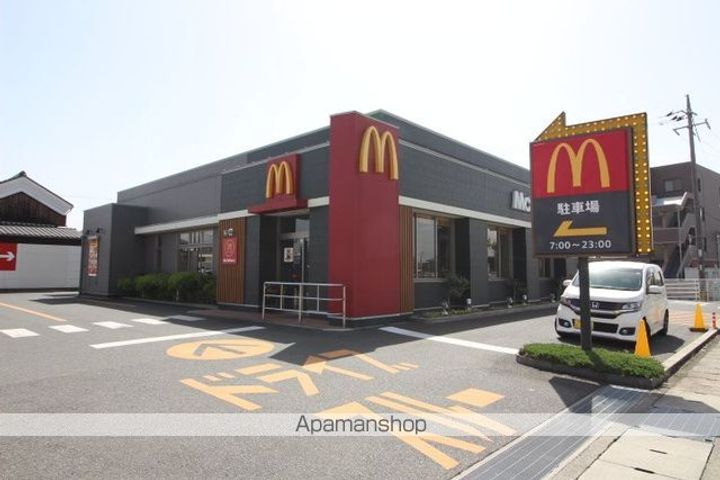 岡山県岡山市北区田中の賃貸アパートの周辺