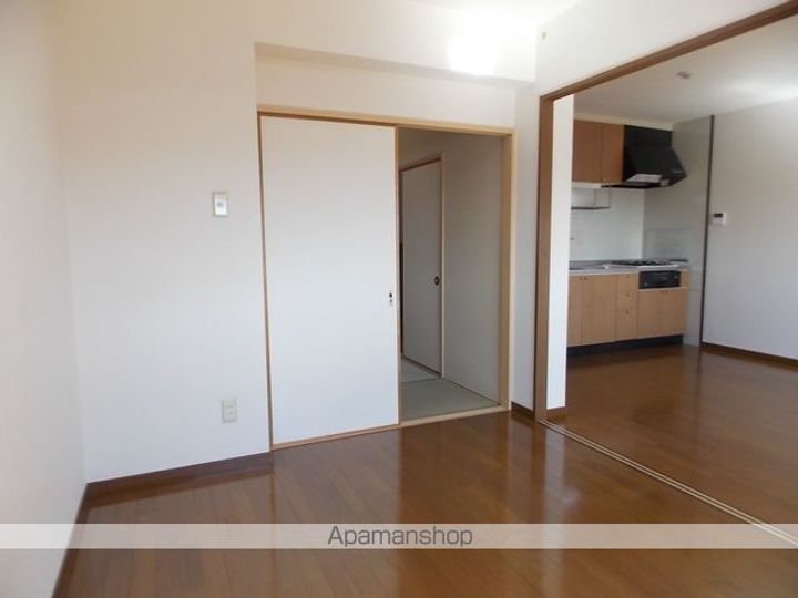 愛知県犬山市松本町3丁目の賃貸マンションの内装