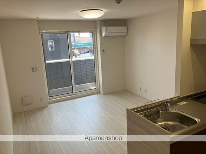 DーROOM新井町の居間