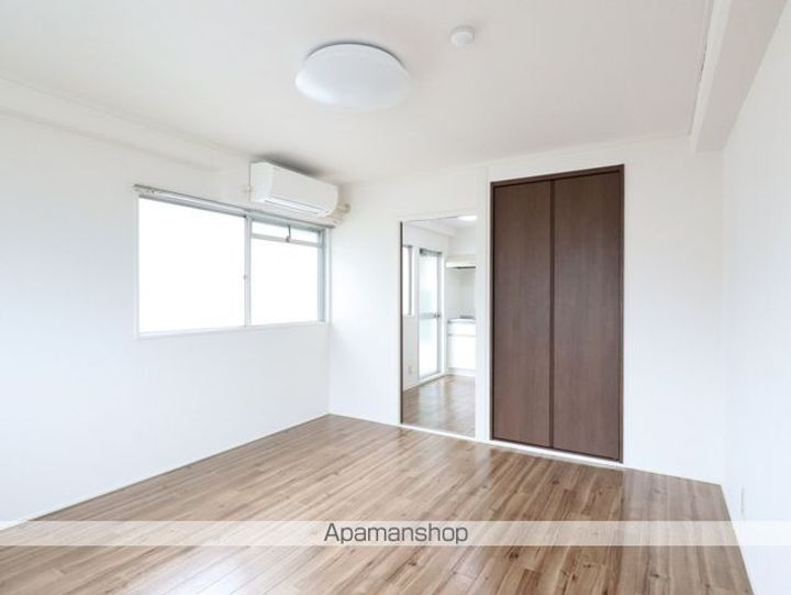 田中ビル406の内装