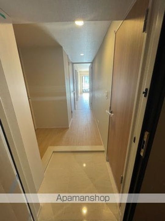 ザ・ケンジントン・レジデンスときわ台の玄関