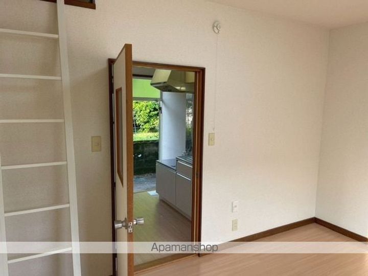 キャッスル港ケ丘102の内装