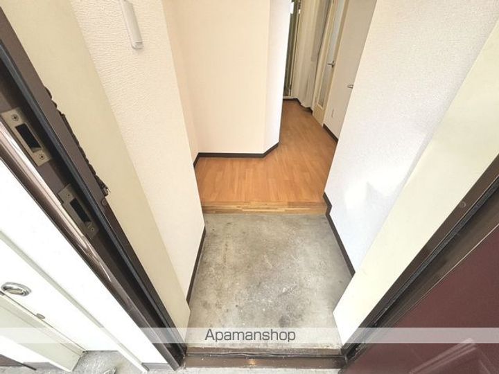 ミリオンパレス深堀の玄関