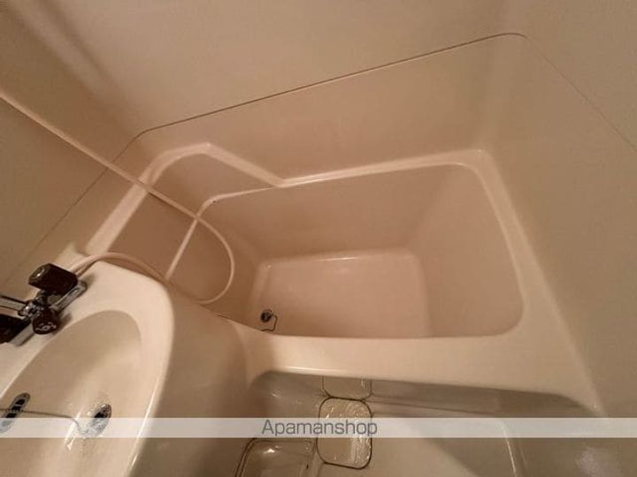 アーバン川内207の風呂