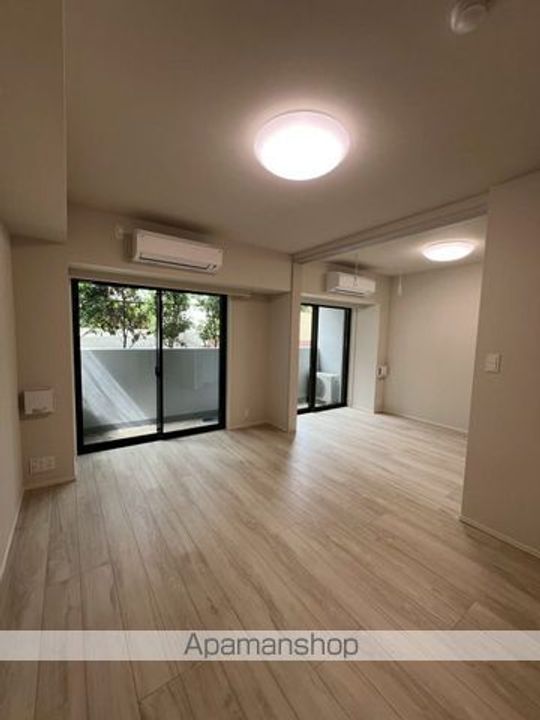 東京都中野区弥生町5丁目の賃貸マンションの内装