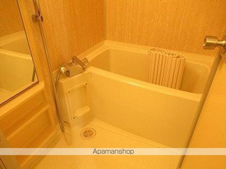 ノーブル吉武102の風呂