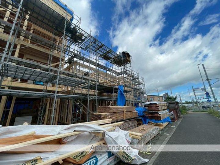 シャンテ旭町Bの外観