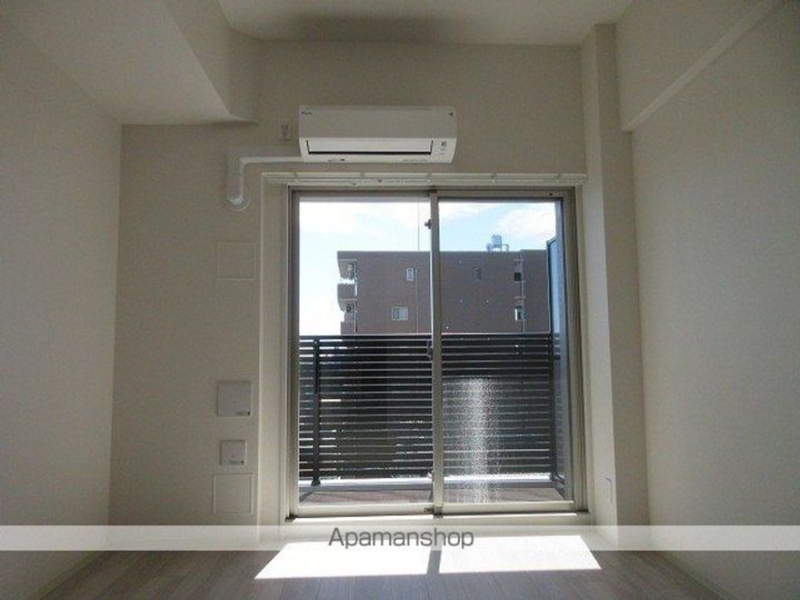 プレサンス岐阜ゼクシスの居間
