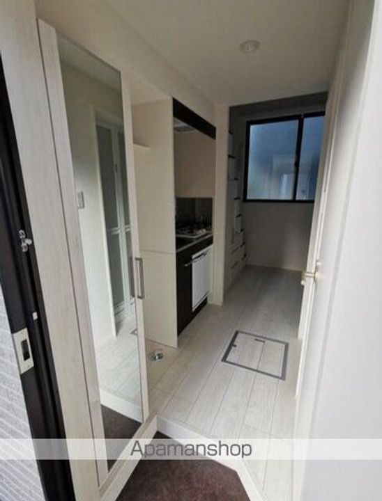 パルムズコート小岩の玄関