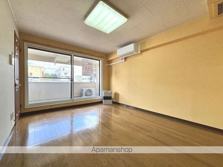 AVANT GARDEⅡ(アヴァンギャルドツー)の居間