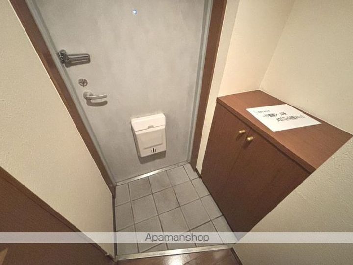 AVANT GARDEⅡ(アヴァンギャルドツー)の玄関