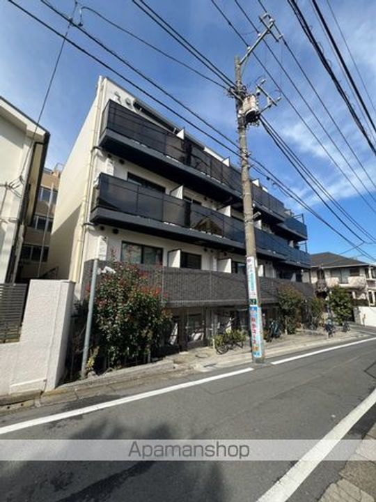 東京都中野区中央3丁目の賃貸マンションの外観