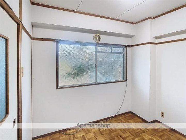港マンションの内装