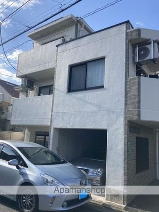 グリーンハイツ2階部分の外観