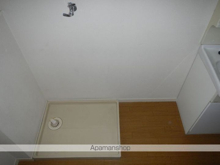 神奈川県横浜市鶴見区馬場3丁目の賃貸アパートの内装