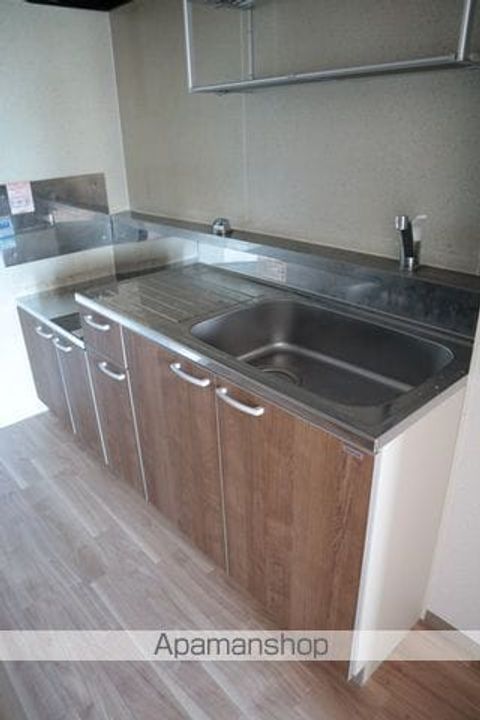 エセルディハイツ B棟のキッチン