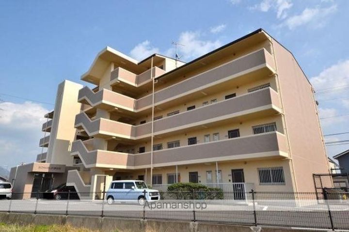 ボヌール原田町の外観